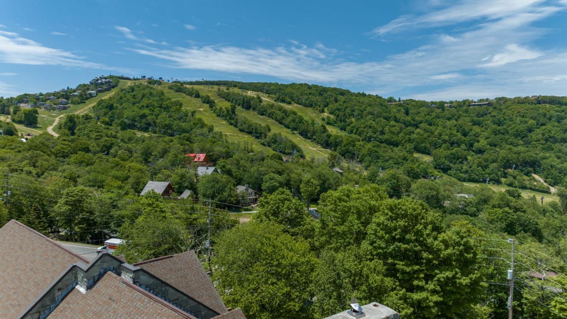 4 Seasons At Beech Mountain Hotel Exterior photo